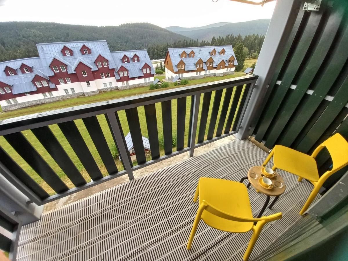Horni Misecky Apartman E25 U Sjezdovky, Max 6 Osob Bagian luar foto